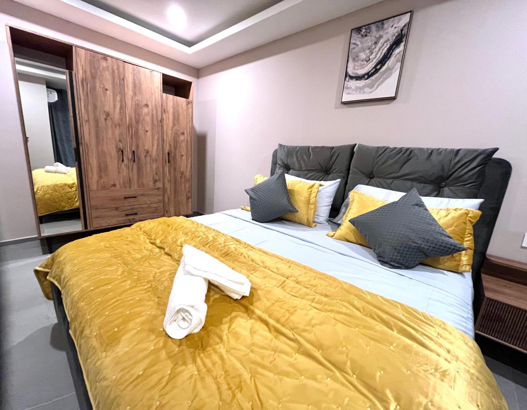 Kololi Sands Apartments Kültér fotó